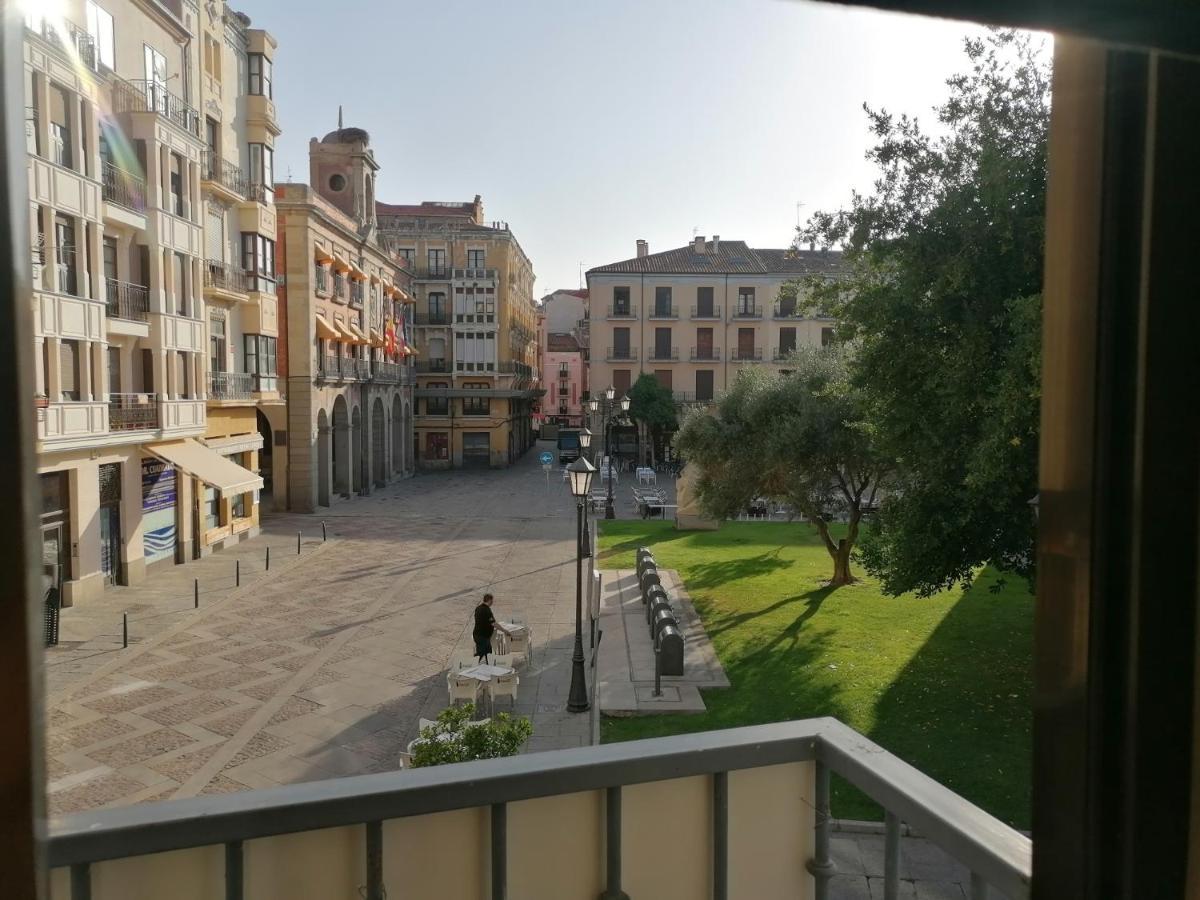 Hostal La Reina Zamora Eksteriør billede